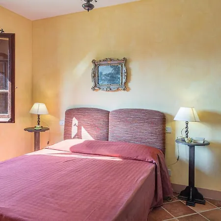 Villa Podere Le Corone 20, Emma Perugia
