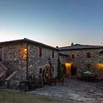Podere Le Corone 14, Emma Perugia