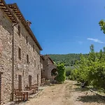 Vila Podere Le Corone 14, Emma Perugia