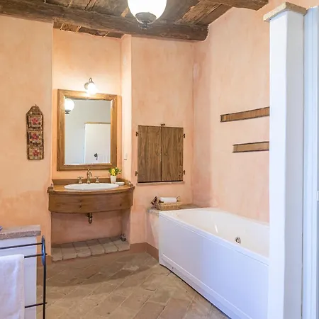 Villa Podere Le Corone 20 *