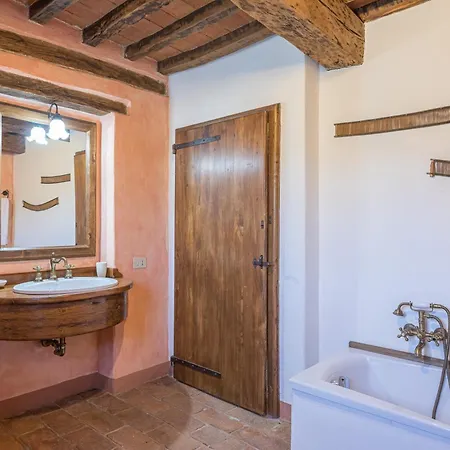 Podere Le Corone 20, Emma *